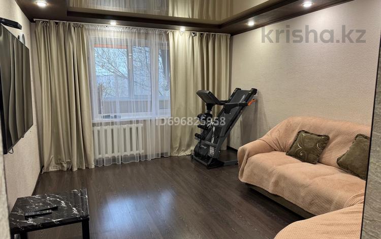 3-комнатная квартира · 62 м² · 7/9 этаж, Камзина 20 — Камзина - Суворова за 270 000 ₸ в Павлодаре — фото 17