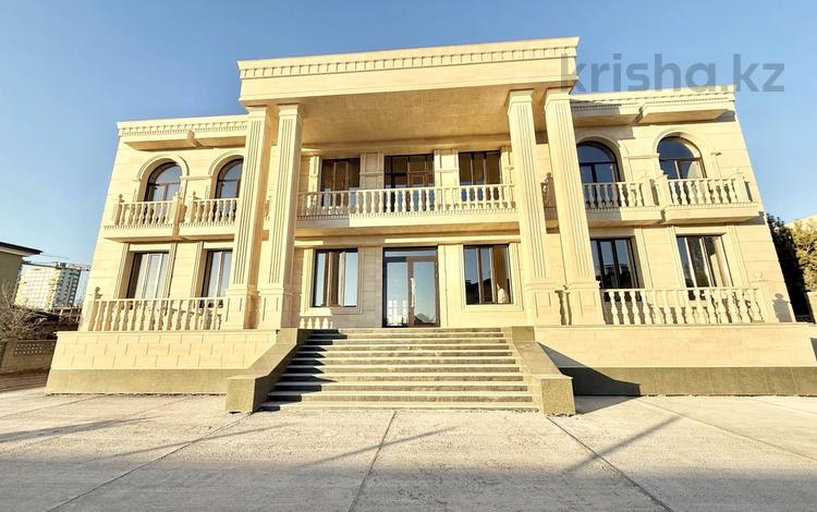 Отдельный дом · 8 комнат · 1500 м² · 21 сот., Райымбек Батыра 48 за 900 млн 〒 в Астане, Алматы р-н — фото 2