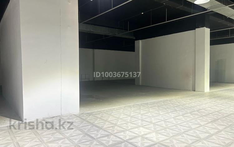 Магазины и бутики, склады, салоны красоты · 180 м² за 80 млн ₸ в Алматы, Жетысуский р-н — фото 2