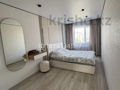 4-бөлмелі пәтер · 89 м² · 3/5 қабат, Ердена — Район 4 школы, бағасы: 30 млн ₸ в Сатпаев