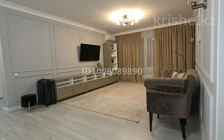 2-бөлмелі пәтер · 72.8 м² · 3/9 қабат, мкр Нурсая, Пр. Абулхаир хана 63 — проспект Абулхаир хана, бағасы: 380 000 ₸ в Атырау — фото 2