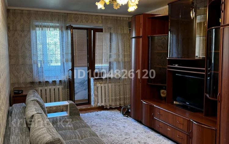 3-бөлмелі пәтер · 60 м² · 4/4 қабат, мкр №5 1 — Алтынсарина Куанышбаева, бағасы: 350 000 ₸ в Алматы, Ауэзовский р-н — фото 2