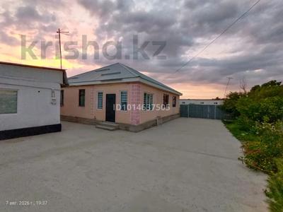 Отдельный дом · 4 комнаты · 140 м² · 10 сот., мкр Аса, Дорожник 5 — Дорожник алқабы, Конная көшесі. за 18 млн ₸ в Таразе