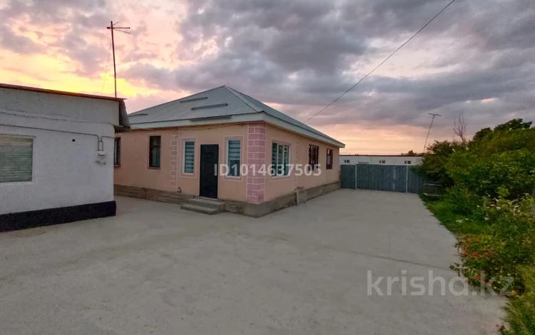 Отдельный дом · 4 комнаты · 140 м² · 10 сот., мкр Аса, Дорожник 5 — Дорожник алқабы, Конная көшесі. за 18 млн ₸ в Таразе — фото 2
