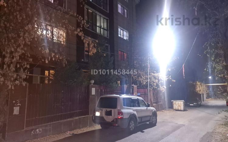 4 комнаты · 100 м² · 1/5 этаж, мкр Дубок-2 143 за 70 000 ₸ в Алматы, Ауэзовский р-н — фото 2