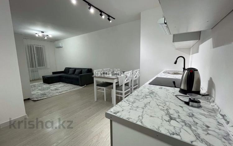 2-комнатная квартира · 51 м² · 12/15 этаж, Райымбека 210 — Ташкентский Ауезова за 3 500 ₸ в Алматы, Алмалинский р-н — фото 2