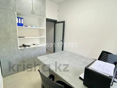 Коммерциялық жылжымайтын мүлік в Костанайской обл.: Еркін · 20 м², бағасы: 100 000 〒 Еркін · 20 м², бағасы: 100 000 〒 в Костанае