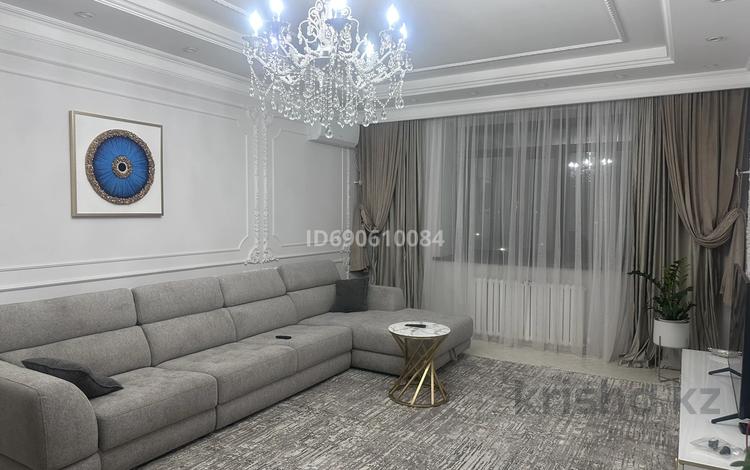 3-бөлмелі пәтер · 130 м² · 7/9 қабат, Жумабаева 58, бағасы: 100 млн ₸ в Семее — фото 2