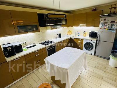 Продажа квартир в Западно-Казахстанской обл.: 5-комнатная квартира · 170 м² · 3/5 этаж, Шевченко 65 — Дмитриево-Шевченко за 54 млн 〒 5-комнатная квартира · 170 м² · 3/5 этаж, Шевченко 65 — Дмитриево-Шевченко за 54 млн 〒 в Уральске