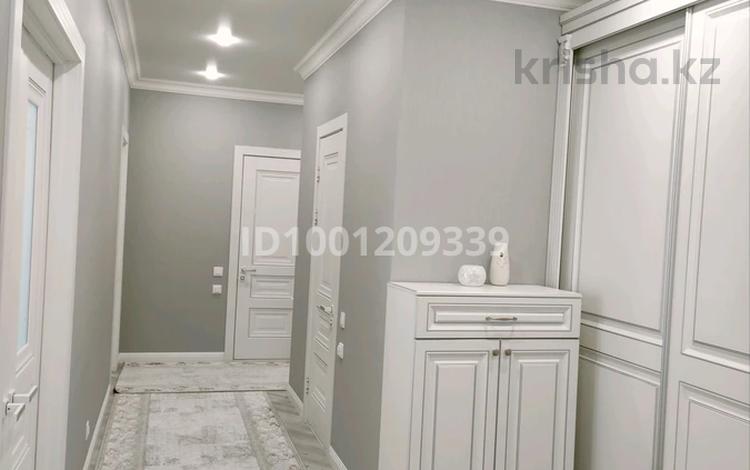 3-комнатная квартира · 86 м² · 5/9 этаж, Роза Багланова 4 за 60 млн ₸ в Астане, Нура р-н — фото 2