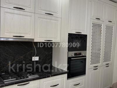 Отдельный дом · 6 комнат · 200 м² · 5 сот., мкр Шанхай, Рыскулова 193 — Вавилова за 65 млн 〒 в Актобе