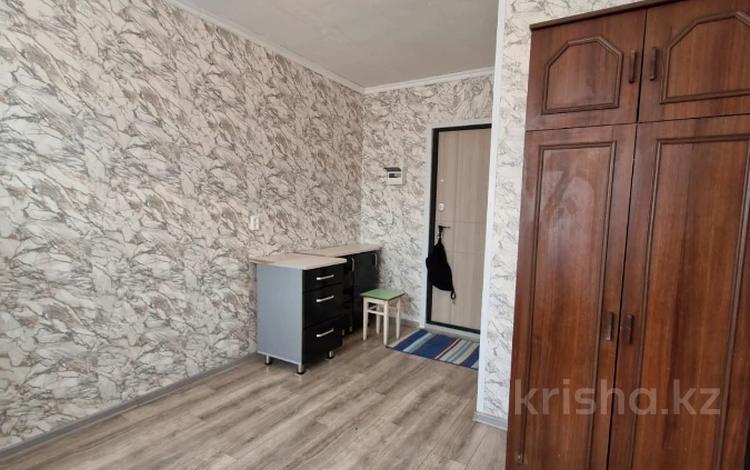 1-бөлмелі пәтер · 13.9 м² · 4/5 қабат, Генерала Дюсенова 1 — Олжабай батыра, бағасы: 5.8 млн ₸ в Павлодаре — фото 3