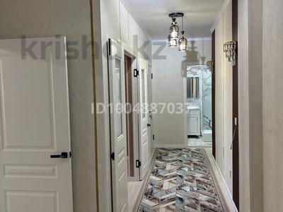 3-комнатная квартира · 75 м² · 2/9 этаж, мкр Туран-2 63 за 200 000 〒 в Шымкенте, Каратауский р-н