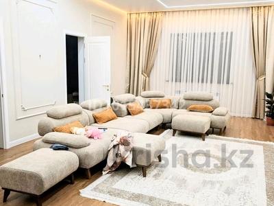 Жеке үй · 6 бөлме · 200 м² · 10 жүзд., 10 улица 9 — 3 отделение, бағасы: ~ 50 млн ₸ в Талдыкоргане