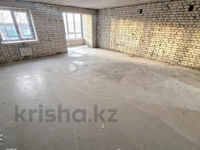 1-комнатная квартира · 53.4 м² · 1/9 этаж, Есенжанова 3/3 — ЖК ОМЕГА за 17 млн 〒 в Уральске