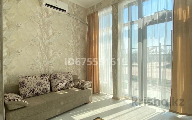 2-комнатная квартира, 40 м², 1/3 этаж посуточно, Кенесары за 30 000 〒 в Бурабае — фото 9
