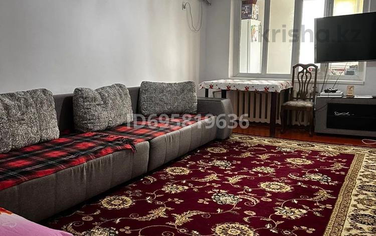 3-комнатная квартира · 68 м² · 5/5 этаж, Казантаев 6 — Старый базар,тд Жайна,парк Шукенов,городской парк за 13 млн ₸ в  — фото 2