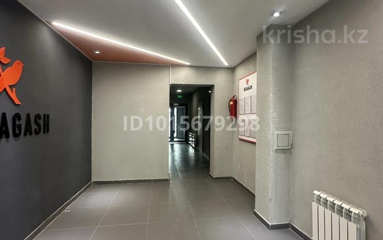 2-комнатная квартира · 88.7 м² · 4/7 этаж, Райымбек батыра 169 за 49 млн ₸ в  — фото 2