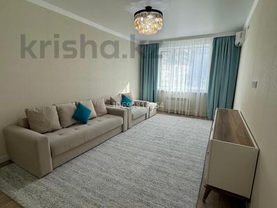 2-комнатная квартира · 67 м² · 3/10 этаж, Бектурова 3 за 18 000 ₸ в Астане, Есильский р-н