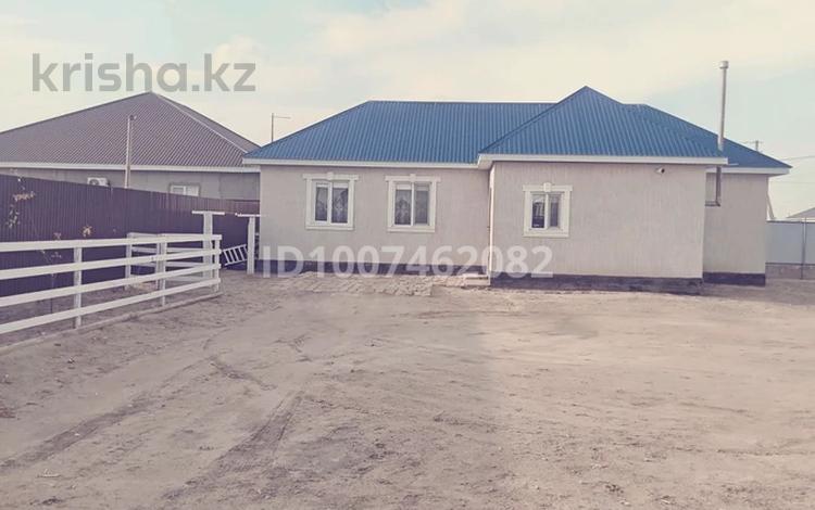 Отдельный дом · 2 комнаты · 100 м² · 8 сот., пгт Балыкши, Сембай Есенғалиев 3 — Жанаталап Жаңаталап Срочно окончательная цена 13млн за 13 млн 〒 в Атырау — фото 2