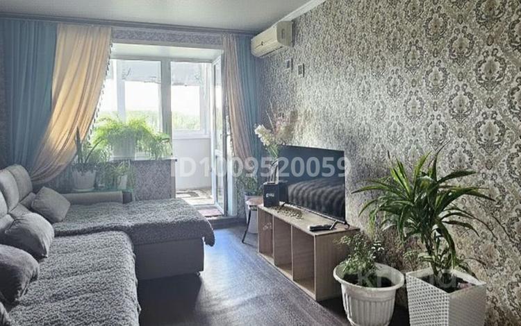 3-комнатная квартира · 60 м² · 3/5 этаж, мкр Михайловка , Кирзавод 3/4, Осевая 1 за 17 млн 〒 в Караганде, Казыбек би р-н — фото 18