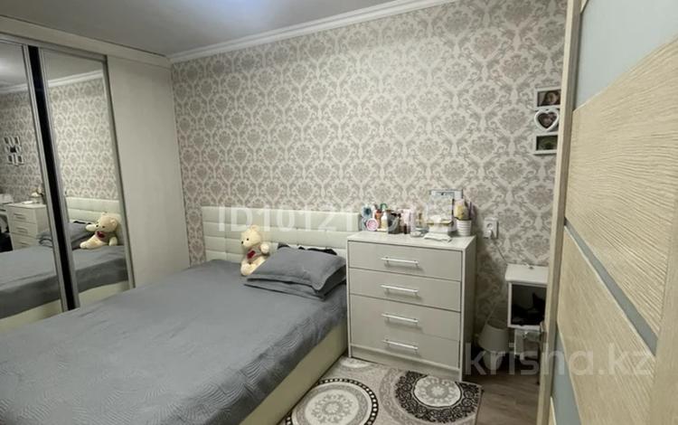 2-бөлмелі пәтер · 48 м² · 2/5 қабат, Мкр. Злихи Сабитовой 34, бағасы: 15 млн ₸ в Балхаше — фото 2