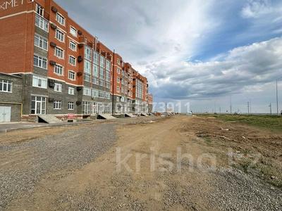 Офисы, магазины и бутики, салоны красоты, медцентры и аптеки, образование, кабинеты и рабочие места · 71 м² за 250 000 ₸ в Актобе, мкр. Алтын орда