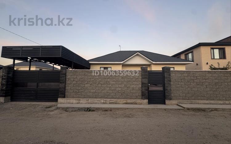 Отдельный дом · 5 комнат · 130 м² · 5 сот., Райымбека за 65 млн 〒 в Абае — фото 2