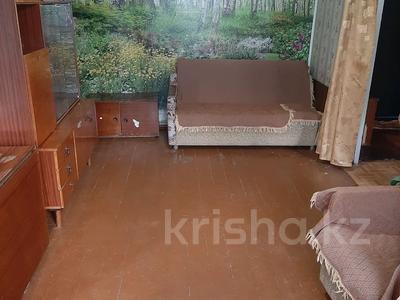 2-комнатная квартира · 40 м² · 2/5 этаж, Пр. Назарбаева 18 за 13.5 млн ₸ в Усть-Каменогорске