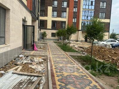 Продажа коммерческой недвижимости в Акмолинской обл.: Свободное назначение, офисы, магазины и бутики, склады, общепит, салоны красоты, образование, развлечения · 45 м² за 18 млн 〒 Свободное назначение, офисы, магазины и бутики, склады, общепит, салоны красоты, образование, развлечения · 45 м² за 18 млн 〒 в Кокшетау