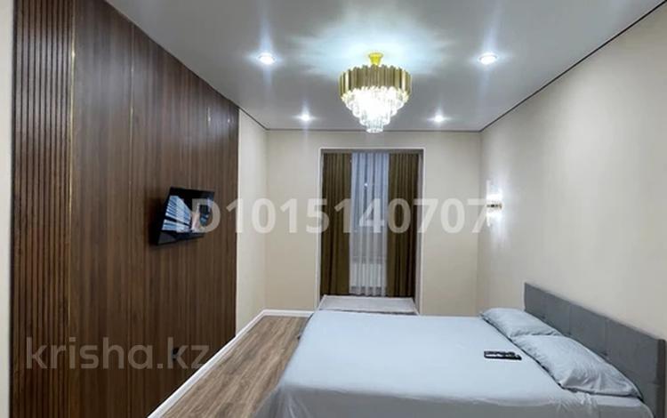 1-комнатная квартира · 45 м² · 5/5 этаж, 16-й мкр 83 за 200 000 ₸ в Актау — фото 2