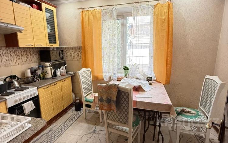 2-комнатная квартира · 56 м² · 2/12 этаж, мкр Аксай-1 за 33.5 млн 〒 в Алматы, Ауэзовский р-н — фото 6