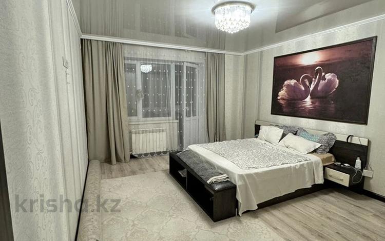3-бөлмелі пәтер · 96.8 м² · 4/5 қабат, мкр Жилгородок, ливенцова, бағасы: 30.8 млн 〒 в Актобе — фото 2