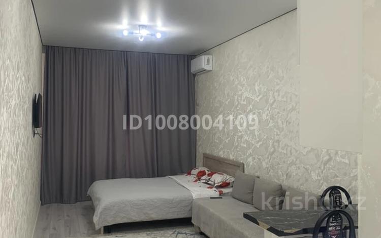 1-комнатная квартира · 28 м² · 1/13 этаж, Райымбека 348/1 — Емцова за 15 000 ₸ в Алматы, Ауэзовский р-н — фото 11