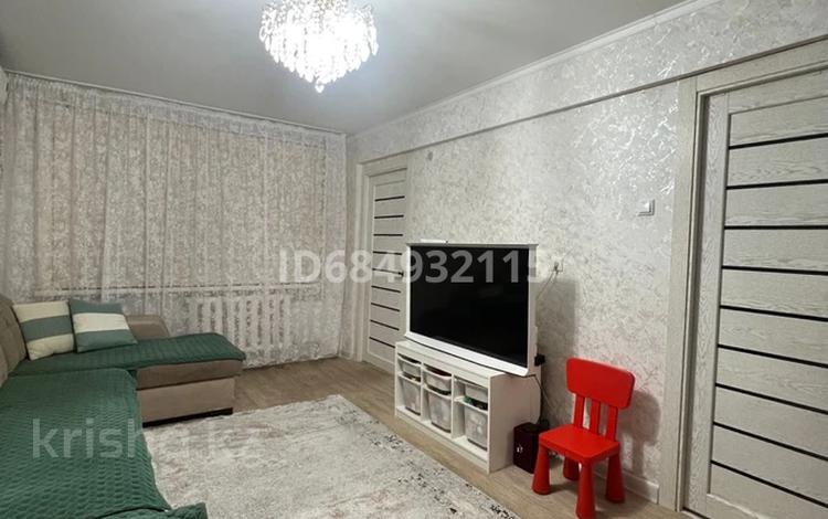 3-комнатная квартира · 52 м² · 1/5 этаж, Караменди би 19 за 16 млн ₸ в Балхаше — фото 11