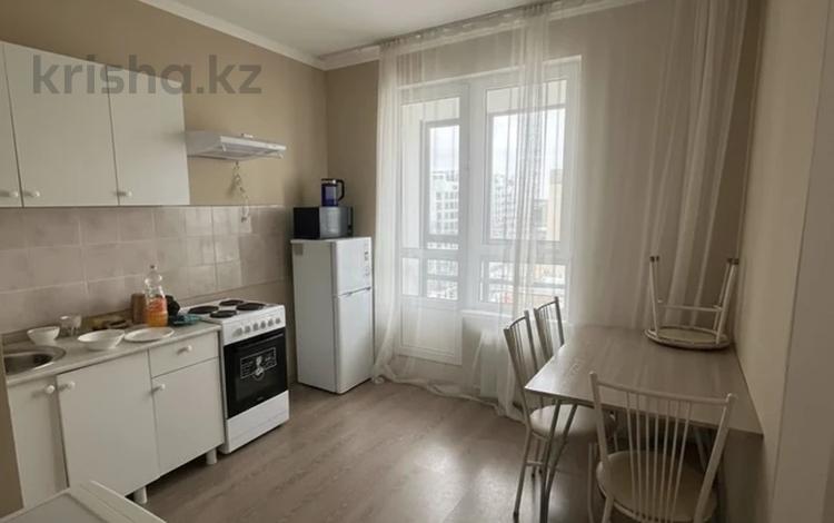 1-комнатная квартира · 35.3 м² · 16/22 этаж, ул. Абикена Бектурова 4/1 за 24.5 млн ₸ в Астане, Нура р-н — фото 2