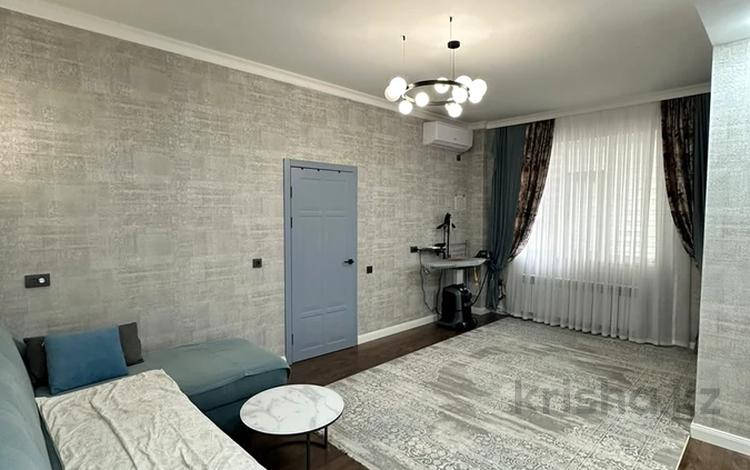 3-комнатная квартира · 109 м² · 3/9 этаж, 17-й мкр за ~ 40 млн ₸ в Актау — фото 2