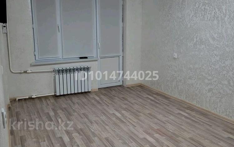 1-бөлмелі пәтер · 24 м² · 2/5 қабат, Привокзальный 10 — Рядом находится ресторан Айжан, бағасы: 14 млн ₸ в Атырау, мкр Привокзальный-5 — фото 2