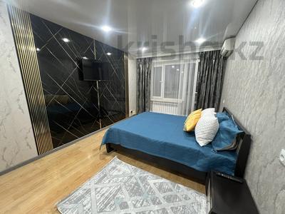 1-комнатная квартира · 50 м² · 9/9 этаж, мкр 11 34 за 12 000 〒 в Актобе