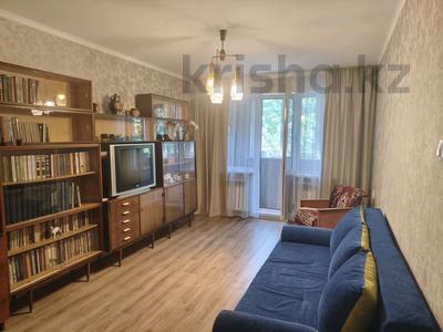 2-комнатная квартира · 43 м² · 4/4 этаж, мкр №8 2 за 270 000 ₸ в Алматы, Ауэзовский р-н