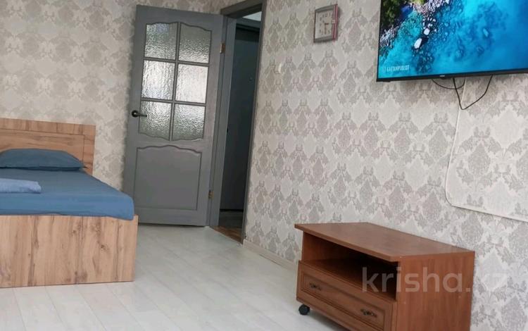 1-комнатная квартира · 35 м² · 2/5 этаж, Букетова 51 за 150 000 ₸ в Петропавловске — фото 2