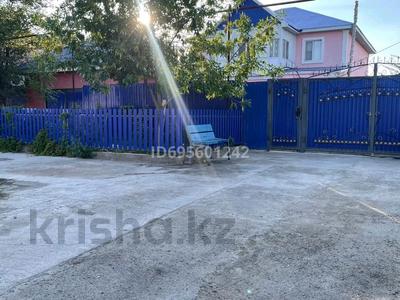 Жеке үй · 7 бөлме · 221.4 м² · 5 жүзд., Жанибек Елеуисов 97 — Курмангазы, бағасы: 40 млн ₸ в Атырау