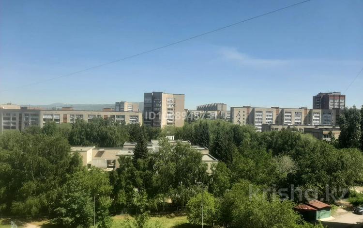 1-комнатная квартира · 40 м² · 8/9 этаж, Протозанова 135 за 21 млн ₸ в Усть-Каменогорске — фото 15
