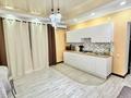 2-комнатная квартира · 55 м² · 7/10 этаж, мкр Нурсая, Таумыш Жумагалиева 15 за 17 000 ₸ в Атырау — фото 17