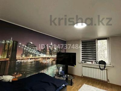 Жеке үй · 4 бөлме · 160 м² · 5 жүзд., Өжет ш/а., Тоқатаева 24, бағасы: 99 млн ₸ в Алматы, Алатауский р-н