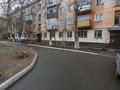 2-бөлмелі пәтер · 43 м² · 1/4 қабат, Строителей, бағасы: 6 млн ₸ в Темиртау — фото 12