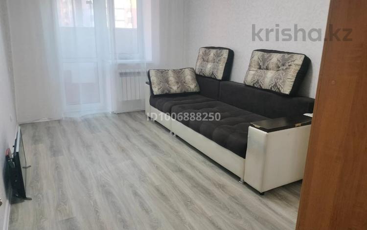 1-комнатная квартира · 39 м² · 1/6 этаж, Микрорайон Береке 46 за 150 000 ₸ в Костанае — фото 2