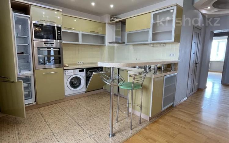 3-бөлмелі пәтер · 82.5 м² · 11/12 қабат, Валиханова 1, бағасы: 40 млн ₸ в Астане, р-н Байконур — фото 9