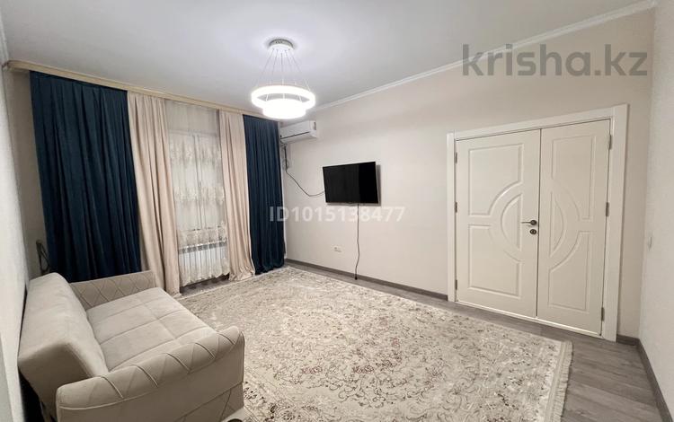 2-комнатная квартира · 69.5 м² · 3/10 этаж, Куаныша Толеметова 50/4 за 36 млн ₸ в Шымкенте, Абайский р-н — фото 2