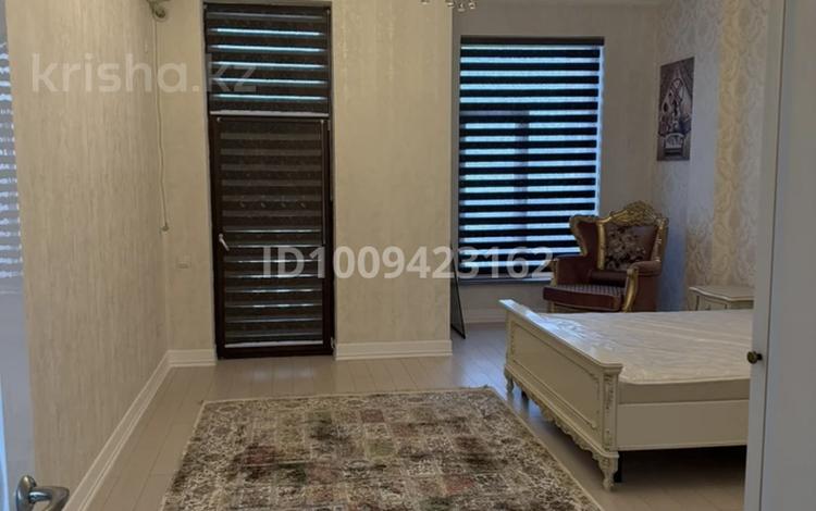 3-комнатная квартира · 140 м² · 3/6 этаж, Ташенова 29 за 600 000 ₸ в Шымкенте, Аль-Фарабийский р-н — фото 2